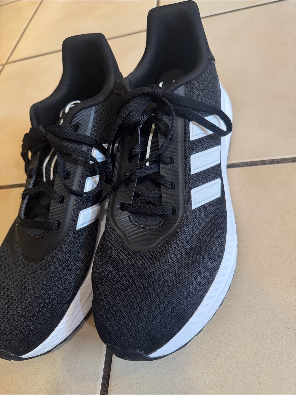 adidas Men’s Black & White Cloudfoam Athletic Sneakers - Picture 3 of 7